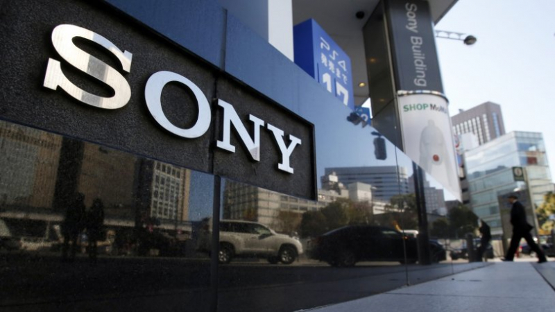 Sony, katlanabilen telefon akımına katılıyor