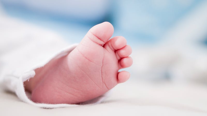 Sosyal medyada bir kişi 2 bebeği 100 bin TL'den satmaya çalıştı
