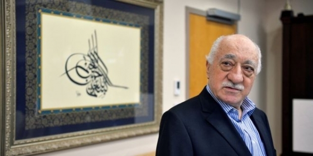 Star yazarı: Fethullah Gülen'i asamayacaklar