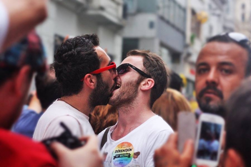 Suriyeli eşcinsel: LGBTİ için İstanbul cennet!