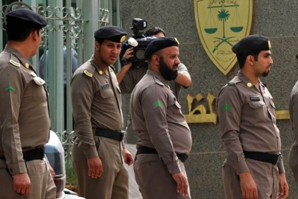 Suudi Arabistan'da 2 polis öldürüldü!