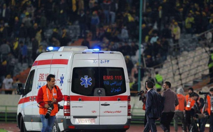 Tahran'da iki takım taraftarları arasında kavga: 1  ölü 245 yaralı