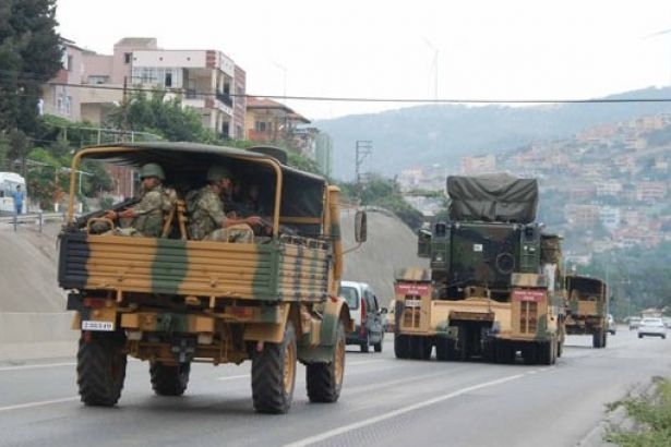 Tanklar Ankara'dan Şırnak'a gönderiliyor 