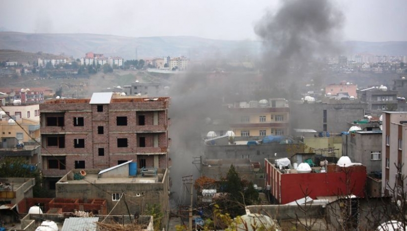 Tunç: Cizre'de 37 kişinin mahsur olduğu bir bina daha var!