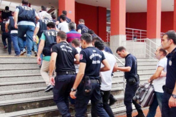 Türk Telekom'da FETÖ'den 37 kişi tutuklandı!