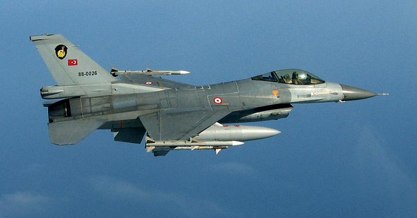 Türkiye, Suriye askerlerini vurdu