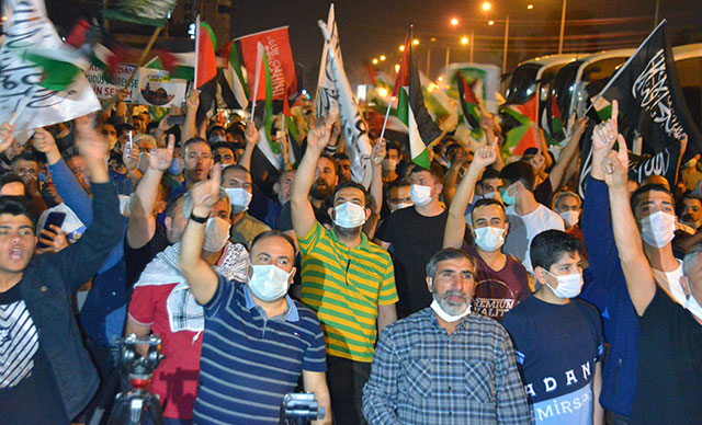 Türkiye'deki İsrail protestoları koronavirüs nedeniyle tepki gördü