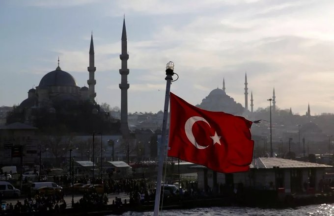 'Türkiye'nin gri listeye alınmasıyla birlikte ülkeden para çıkışı artabilir' uyarısı