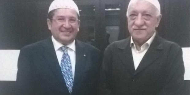 Tutuklanan Hacı Boydak'ın Fethullah Gülen'le çekilmiş fotoğrafı açığa çıktı!
