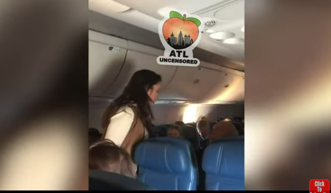 Uçakta maske takmadığı için yaşlı adama saldıran maskesiz kadın tutuklandı