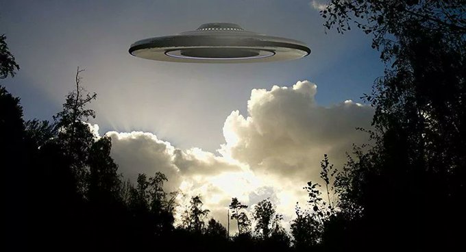 'UFO'lar ABD nükleer tesislerine defalarca saldırdı'