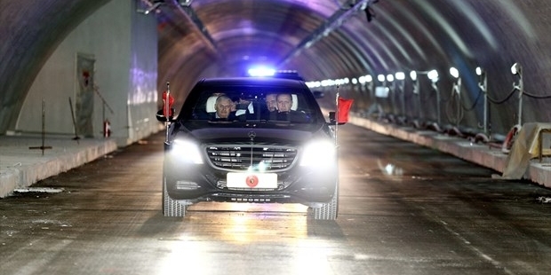 Ulaştırma Bakanı: Avrasya Tüneli anketi amacının dışına çıktı