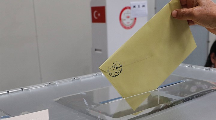 Yöneylem Araştırma: CHP yüzde 30 sınırına takıldı kaldı, AKP yüzde 30’un altında oy alıyor