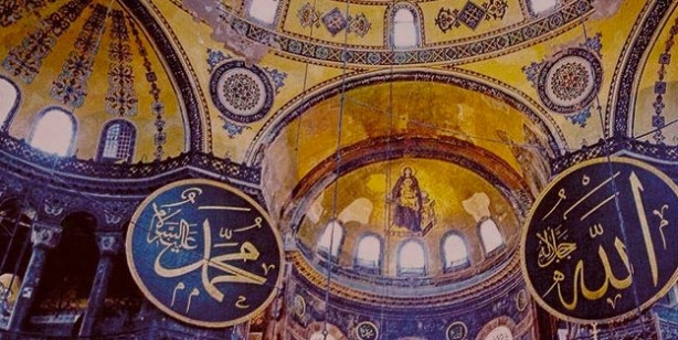 Yunanistan Ortodoks Kilisesi liderinden Erdoğan'a dini kullanma suçlaması