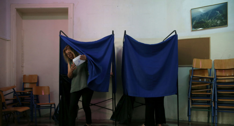 Yunanistan seçimler için bugün sandık başında