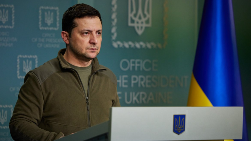 Zelenski: Ukrayna'yı koruyacak herkese silah vermeye hazırız, Kiev kontrolümüz altında 