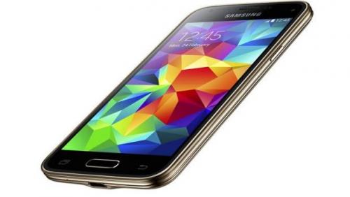 Samsung'un yeni bombası: S5 mini!