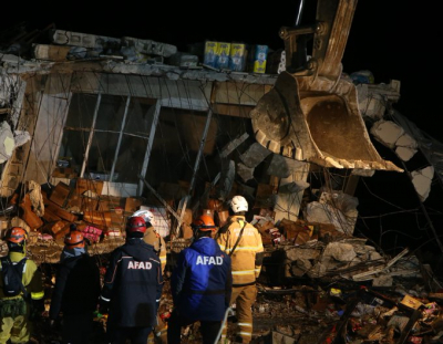 AFAD: Dünkü 6.4 büyüklüğündeki depremin ardından 90 artçı meydana geldi