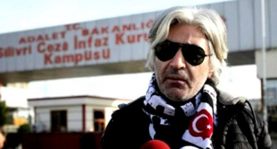Beşiktaş taraftar grubu Çarşı'nın liderlerinden Ayhan Güner'e silahlı saldırı