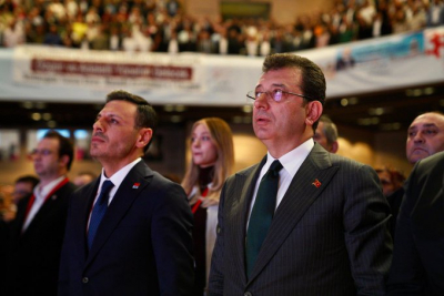 CHP İstanbul Kongresi: Özgür Çelik başkan seçildi