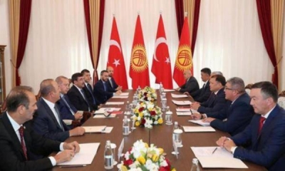 CHP'li Erdoğdu: Bilal Erdoğan hangi sıfatla masada oturuyor?