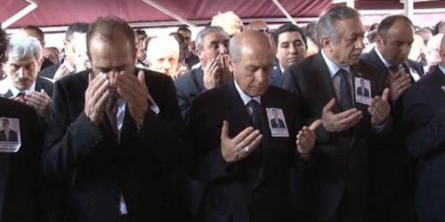 Bahçeli, Bahçelievler katliamı ve Türkler cinayeti failinin cenazesine katıldı