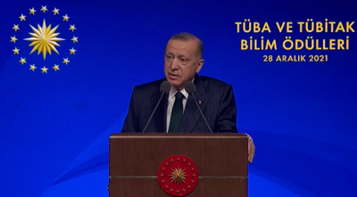 Erdoğan: Cari fazla vermeye başlayacağımız günler yakındır