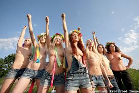 Femen'in sloganı Taner Yıldız'ı utandırmış!