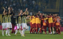 Fenerbahçe taraftarı Galatasaray'a fark attı!