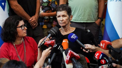 Hamas'ın kaçırdığı 85 yaşındaki kadın: Cehennem gibiydi, ıslak zeminde yatırdılar