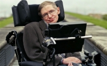 Hawking: Bin yıl içinde dünyayı boşaltın!