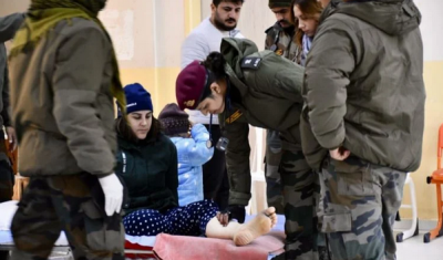 Hindistan, depremzedeler için Türkiye'de sahra hastanesi kurdu