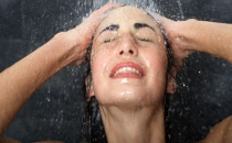 İngiliz çevreci: Haftada bir kez duş alın!