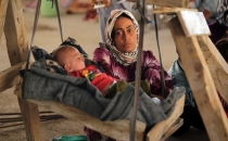 IŞİD’den kurtulan Ezidi kadınlar, bekaret testine zorlanıyor!