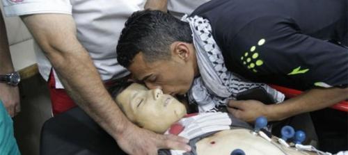 İsrail 14 yaşındaki çocuğu öldürdü!