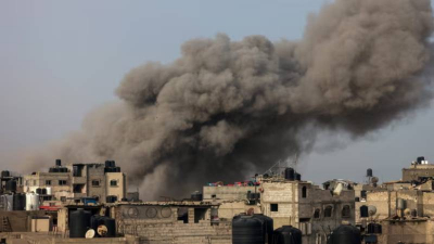 İsrail, Gazze'nin güneyine yönelik saldırılarını yoğunlaştırdı