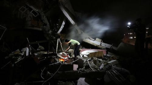 İsrail AA muhabirinin evini yıktı!