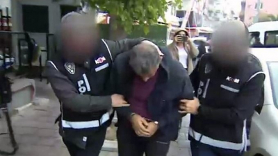 Kapatılan Zaman Gazetesi'nin yöneticilerinden firari cemaatçi Mehmet Kamış yakalandı!