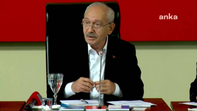 Kılıçdaroğlu'ndan gençlere: ‘Sandığa gitmiyorum’ demeyin, demokrasiden yana oy kullandığınızda Türkiye’nin kaderini değiştirmiş olacaksınız