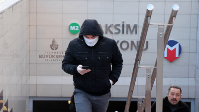 Koronavirüs bulunmasının ardından İstanbullular sokağa maskeyle çıktı