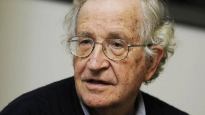 Noam Chomsky konuşma yetisini kaybetti