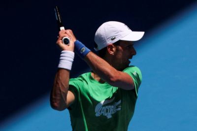 Novak Djokovic, Avustralya Sınır Koruma görevlilerince gözaltına alındı