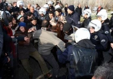 ODTÜ'de polis müdahalesi yeniden başladı!