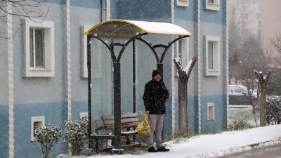 Tekirdağ, Edirne ve İstanbul'un bazı bölgelerinde kar yağışı