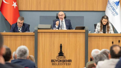 Tunç Soyer, bazı projelere iktidar partilileri tarafından onay verilmemesine sitem etti: İzmir düşman toprağı değildir!